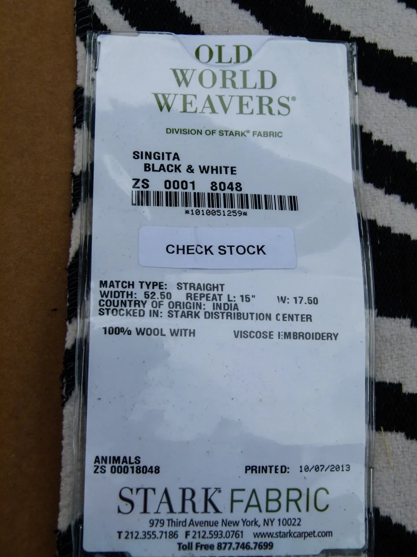 51 EV32 Square 26 x 25 inches Scalamandre Old World Weavers Singita Black and White Animals White Zebra Wool MSRP 306/y