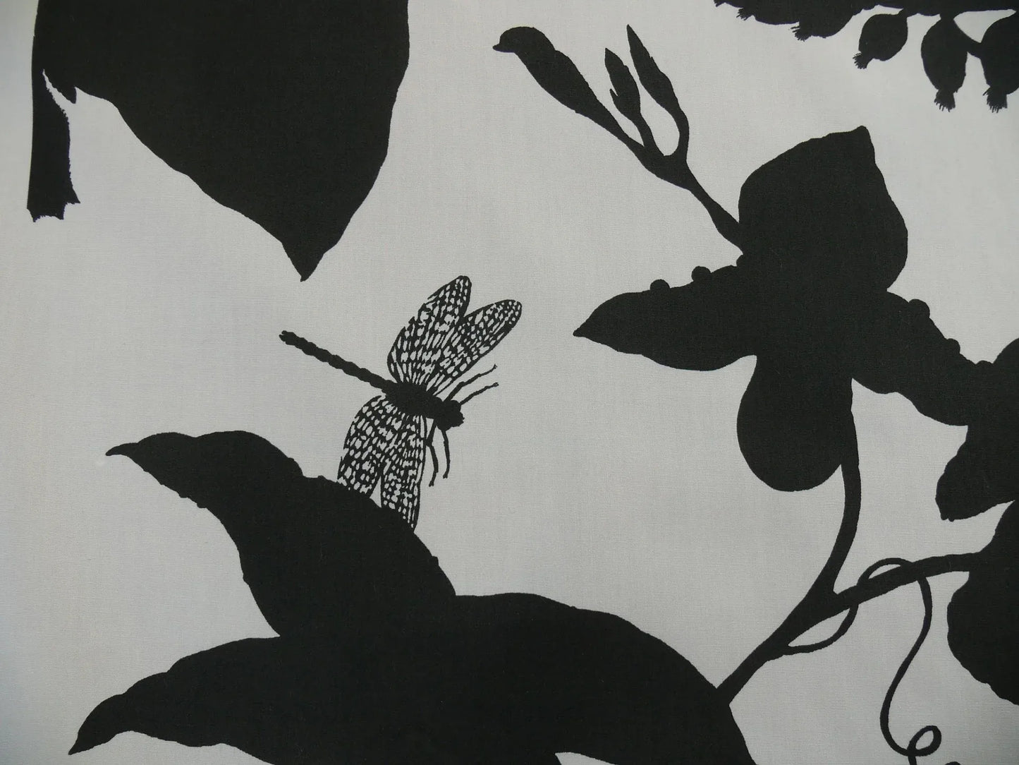 By Yd Duralee "Flora Imperialis Black" & WHITE COTTON BIRD DRAGONFLY Print