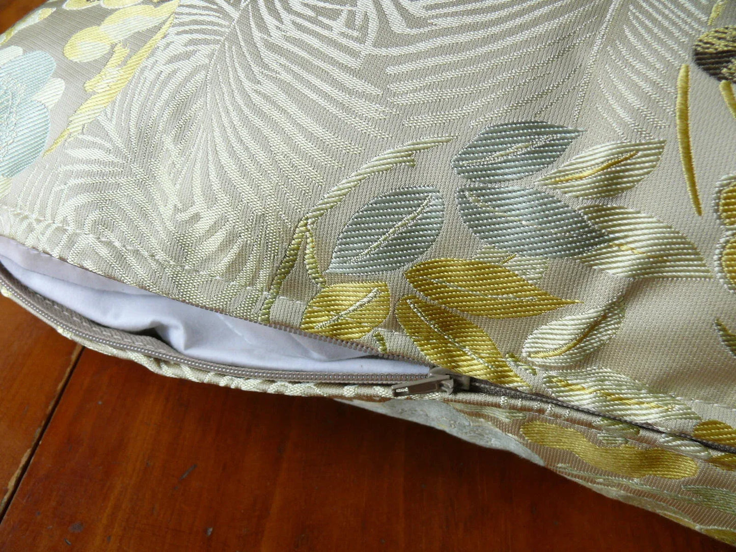PILLOW KRAVET IMPERIAL KIMONO 24X11" 100% SILK LAMPAS MSRP$270/YD #1483