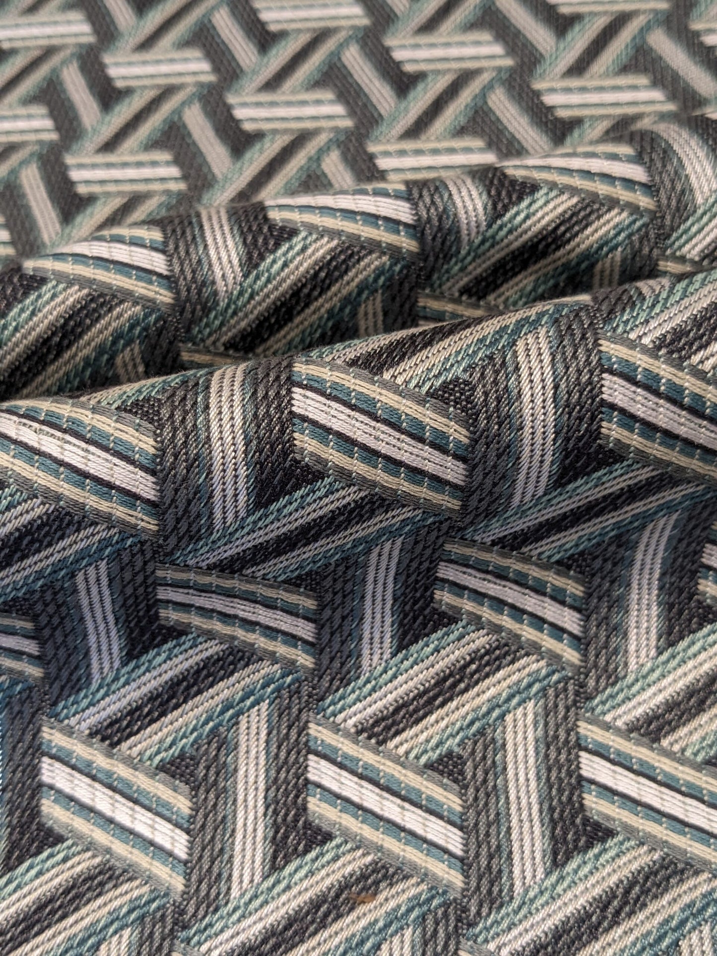 10 EV34 Special Square Jacquard by Lelievre Paris TRIBU Lichen Large Jacquard Black Gray Polyester Geometric Graphic MSRP USD576/y