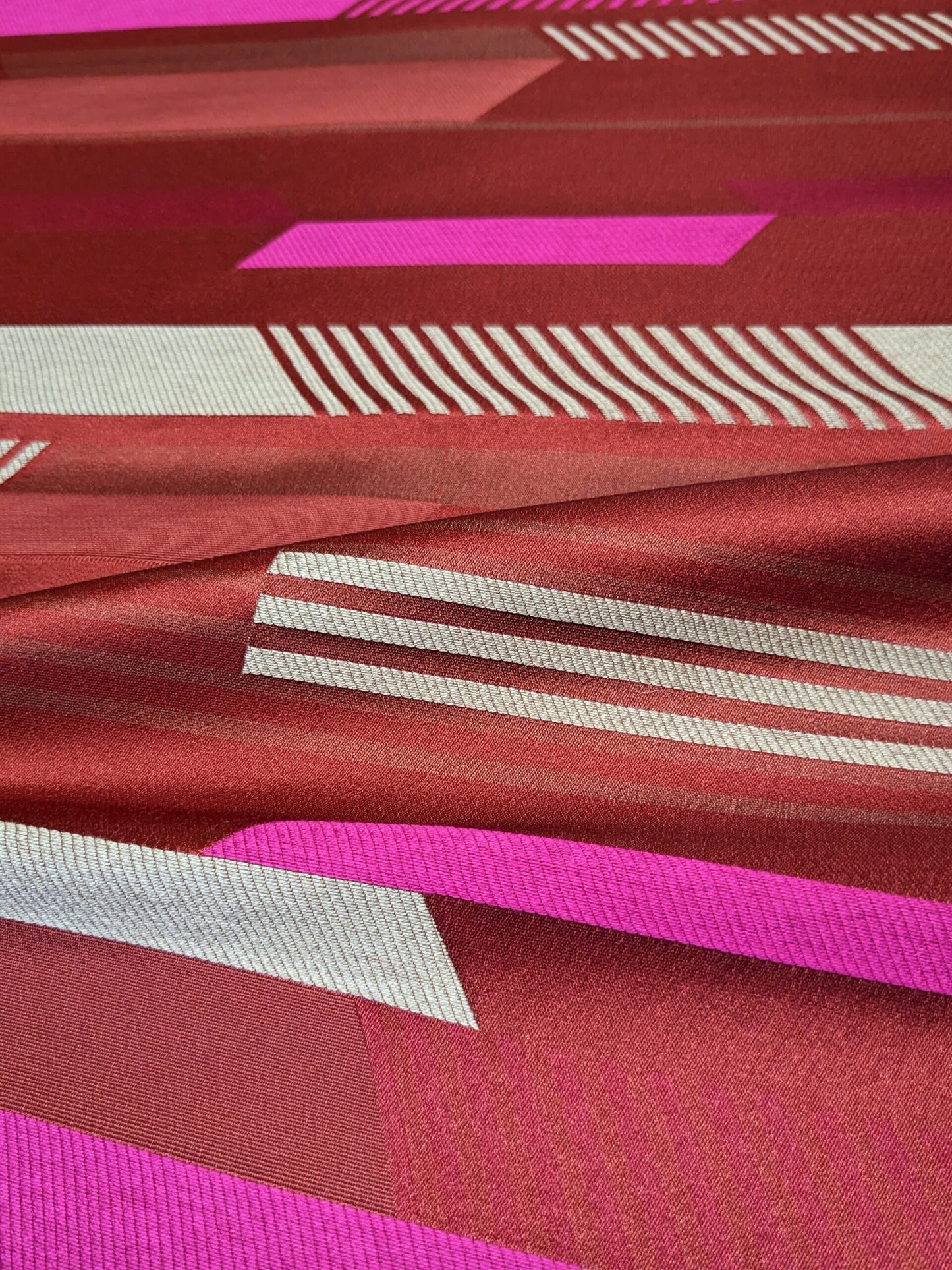 43 EV34 Special Square Jacquard by Lelievre Gaucho Le Atlas Pink Large Jacquard Abstract Geometric MSRP300+/y