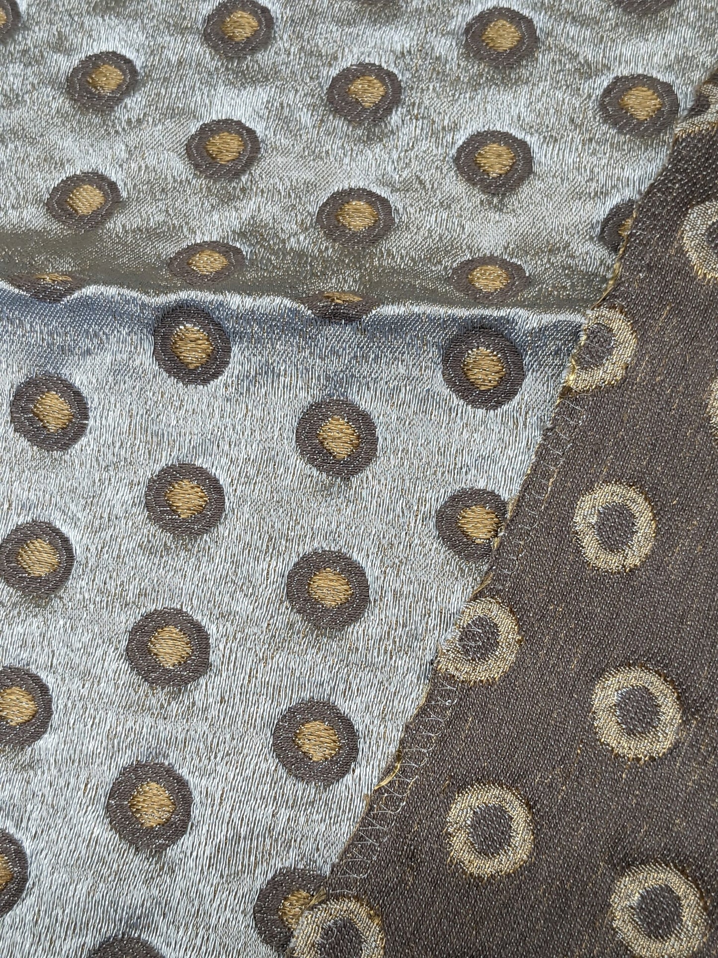 55 EV34 Special Square Jacquard by Lelievre Paris Pelligrina Argent Brown Gray Dot Circle Small Scale MSRP USD 300+/y