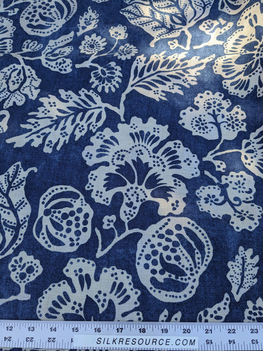 8 EV35 Length 1.2y Scalamandre Calais Linen Print Indigo Blue White Mediterrinan Pomegranite Block Print Heavy Linen MSRP USD300+/y