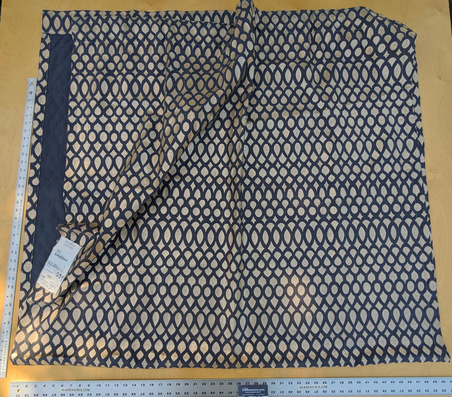 11 EV35 Length 2.5y Christian Fischbacher Indorato Royal Blue Beige Silk Print Ogee Fretwork Lattice MSRP USD700+/y