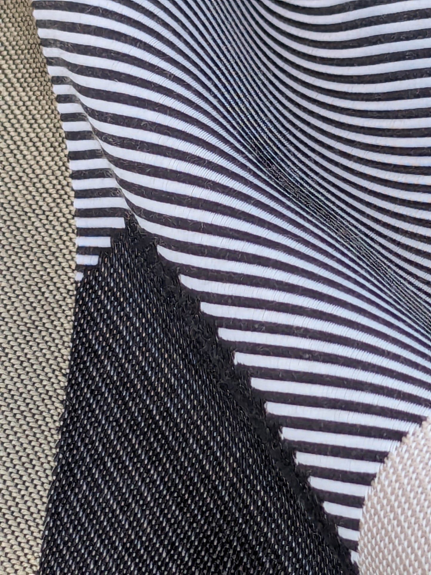 17 EV35 Length 1.4y Lelievre Paris Allure M1 Evening Black Brown White Beige Large Jacquard Abstract Graphic MSRP USD574/y