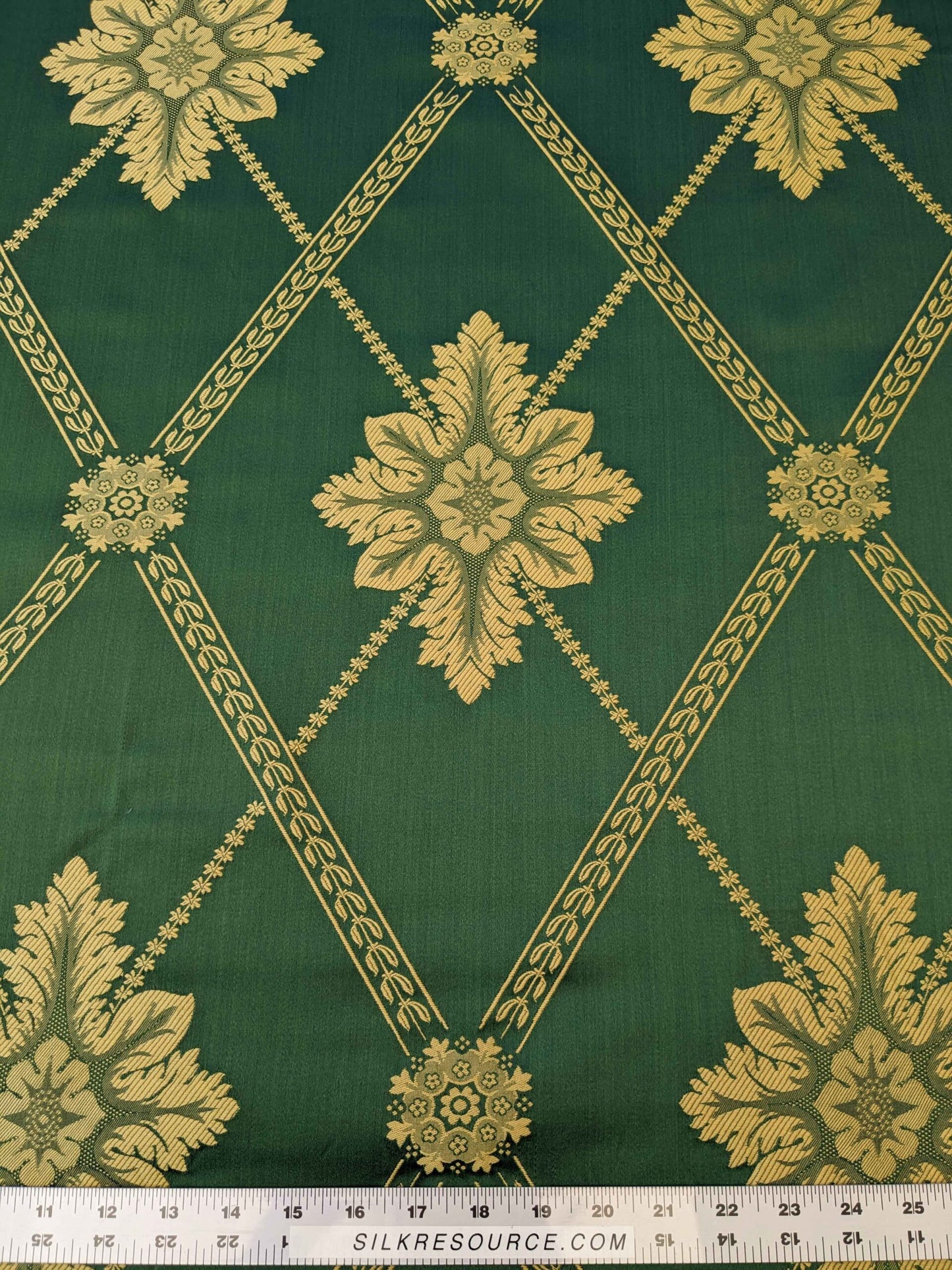 2.5y Scalamandre Diamond Lattice Green Gold Neoclassical Silk Brocade Large Pattern