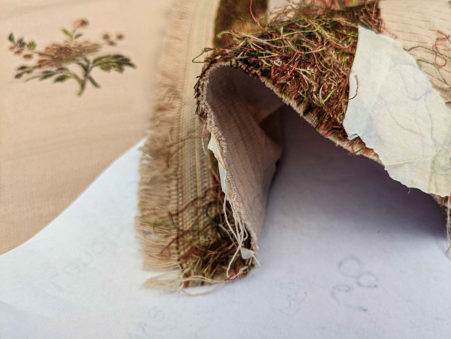 41" x 55" Scalamandre Floral Botanical French Court Stripe Beige Gray