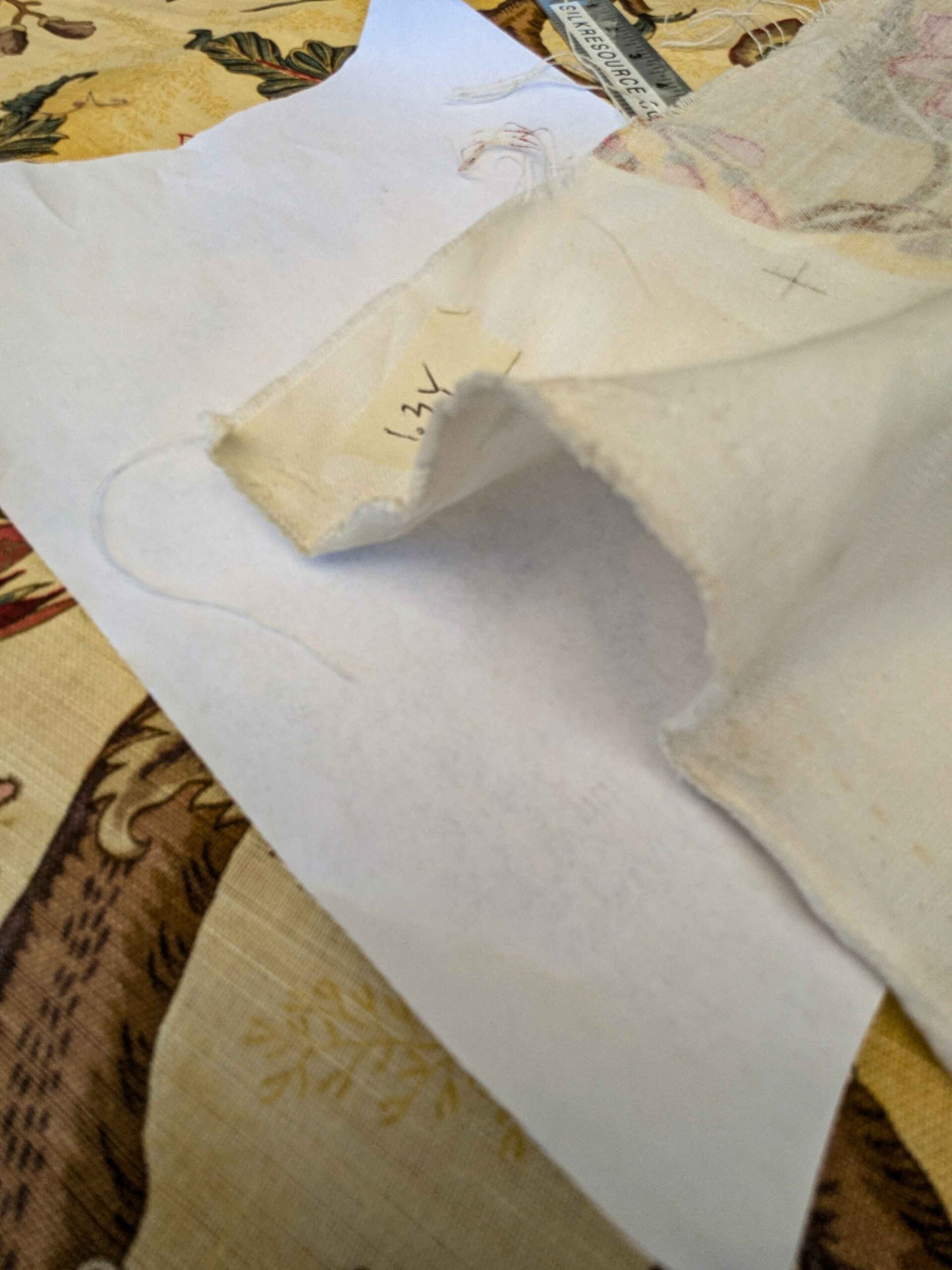 14 EV36 Scalamandre 1.3y x 59"wide Pomegranate Tree Of Life Foliage Jacobean Garden Print Fabric Gold