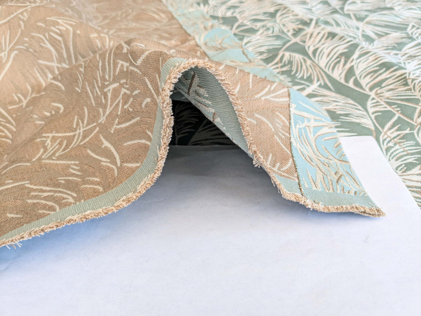 8 EV37 2.4 yards Lelievre Paris Graminae Celadon Blue White Jacquard Wovens Grass