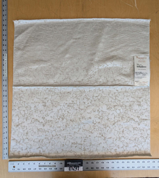 17 EV37 27" x 27" Aldeco Misty Pure White Abstract Small Jacquard