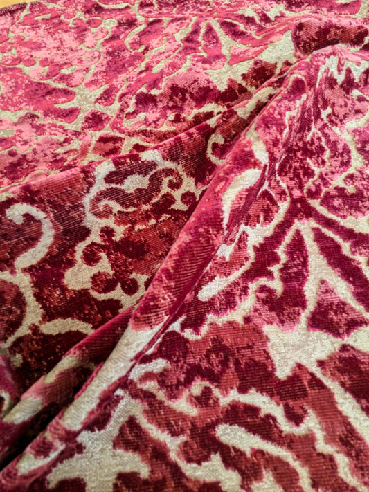 95 EV37 26" x 26" Scalamandre Palazzo Velvet Red Beige Cut Velvet Damask Renaissance MSRP USD 494/y