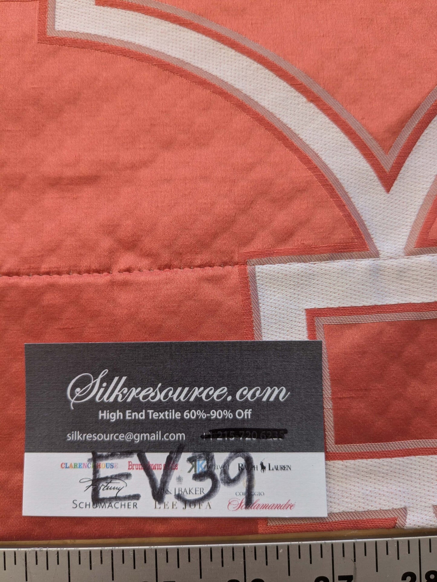 5 EV39 Scalamandre Circle Fret Coral Red White Jacquard Fretwork Lattice MSRP USD264/y 1.2y