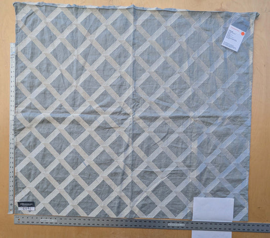 5 EV41 1.2yd x 51"w Scalamandre Lattice Embroidery Zinc Gray Linen Viscose Diamond Geometry