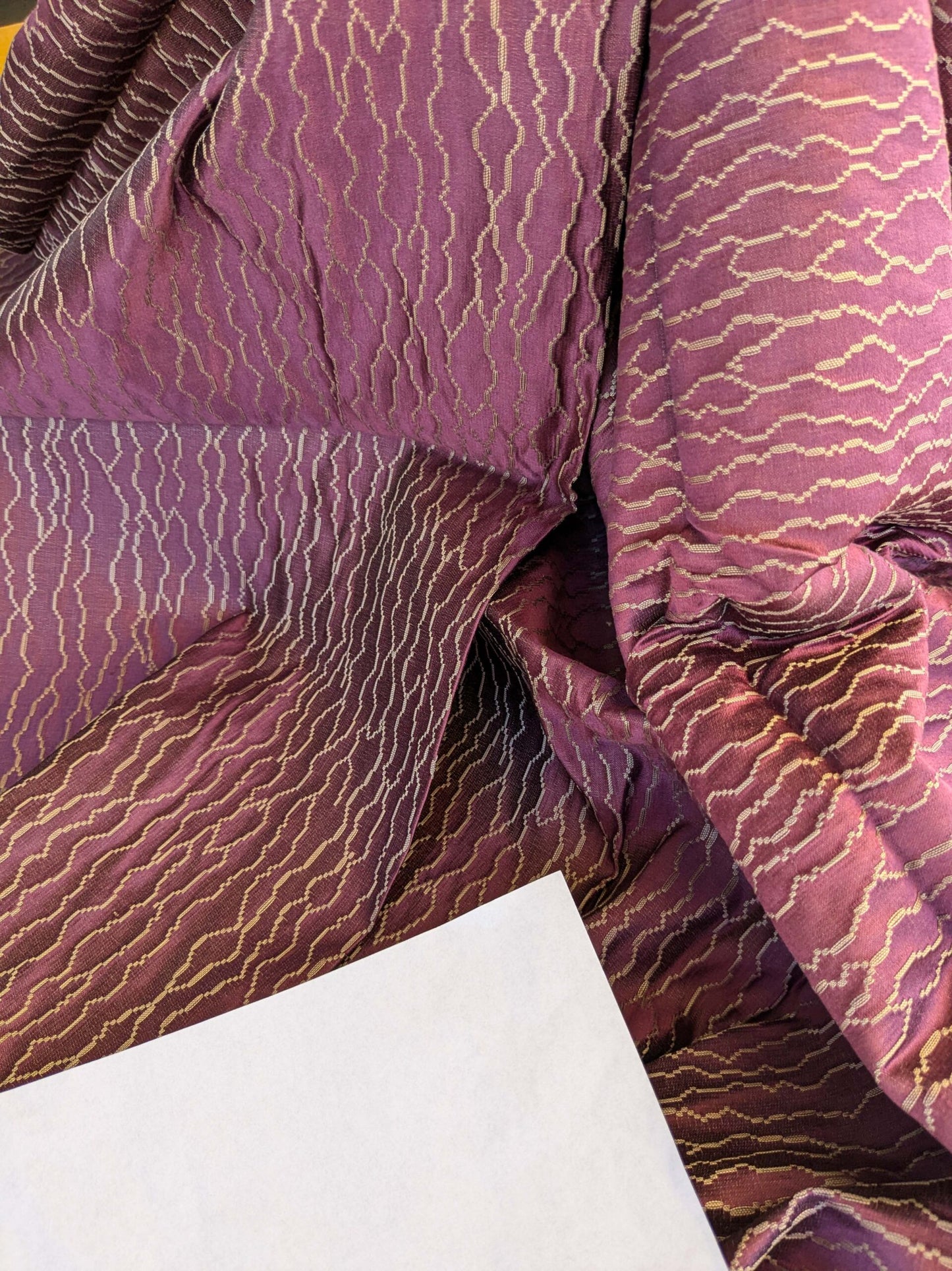 27 EV42 2.4y x 51"w Scalamandre Sophie Onde Eggplant Purple Campagna Collection Art Deco Abstract