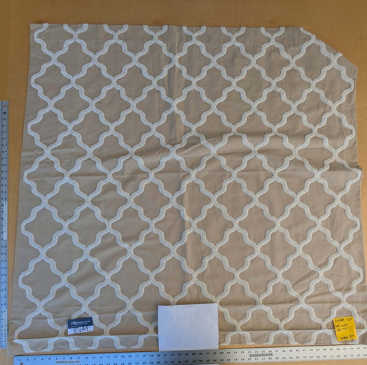 4 EV44 1.2y x 54" Scalamandre Fonthill Astley Boucle Biscuit Brown White Cream Diamond Ogee MSRP USD 338/Y