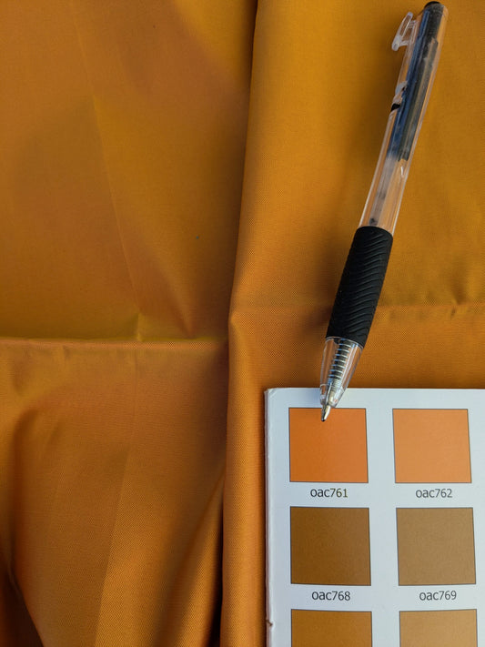 37 EV45 Square Scalamandre Lelievre Paris Psyche Reversible Orange Polyester Solid Taffeta