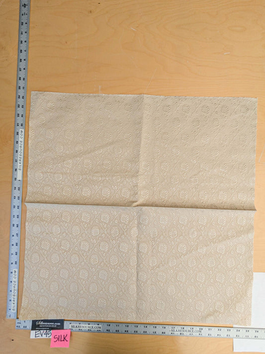 7 EV45 Silk Square 24" x 25" Tassinari and Chatel Pommes Beige Cream Botanical Foliage Historic MSRP USD976/y