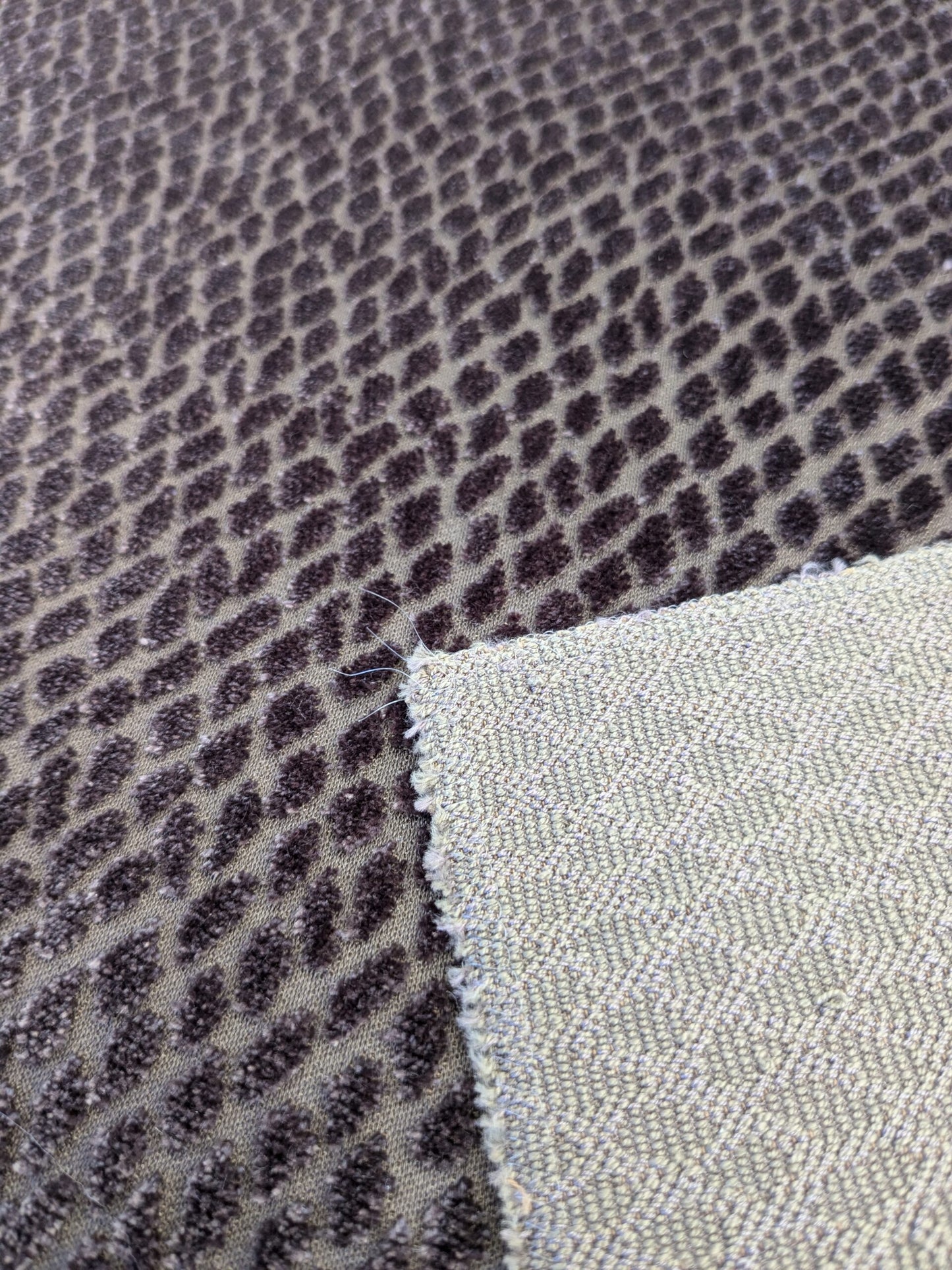 15 EV46 Velvet Square Scalamandre Iguana Purple Small Scale Silk Cotton Jacquard Velvet MSRP USD800+/y