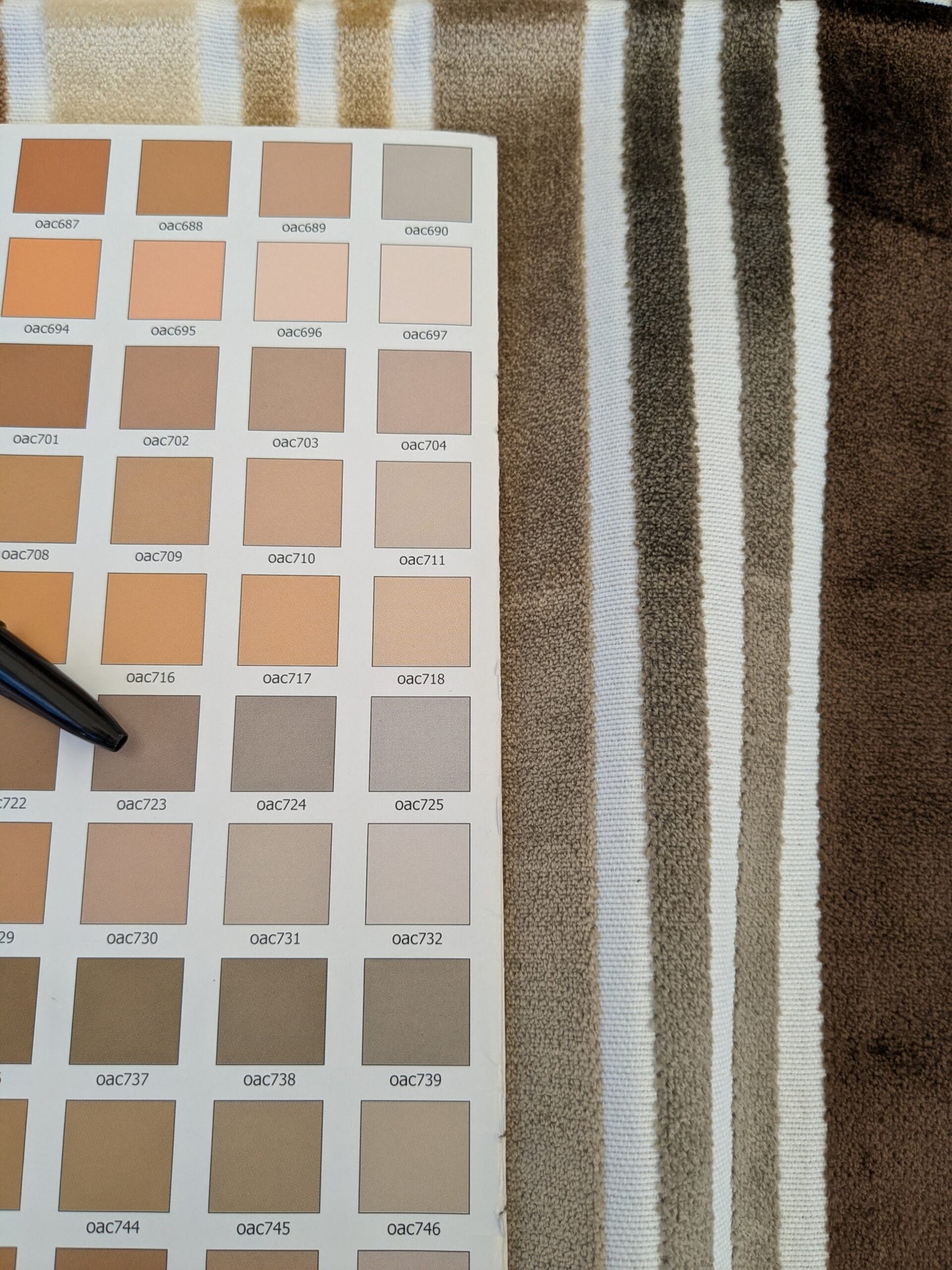 33 EV46 Velvet Square 26" x27" Scalamandre Stripe Brown Gray White