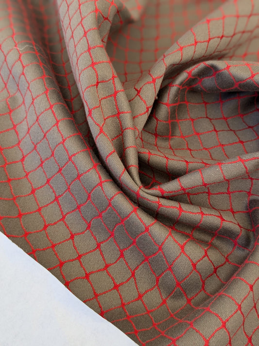 21 EV47 Square Scalamandre Jean Paul Gaultier Cabaret Reversible Laque Gray White Geometric Ogee Diamond