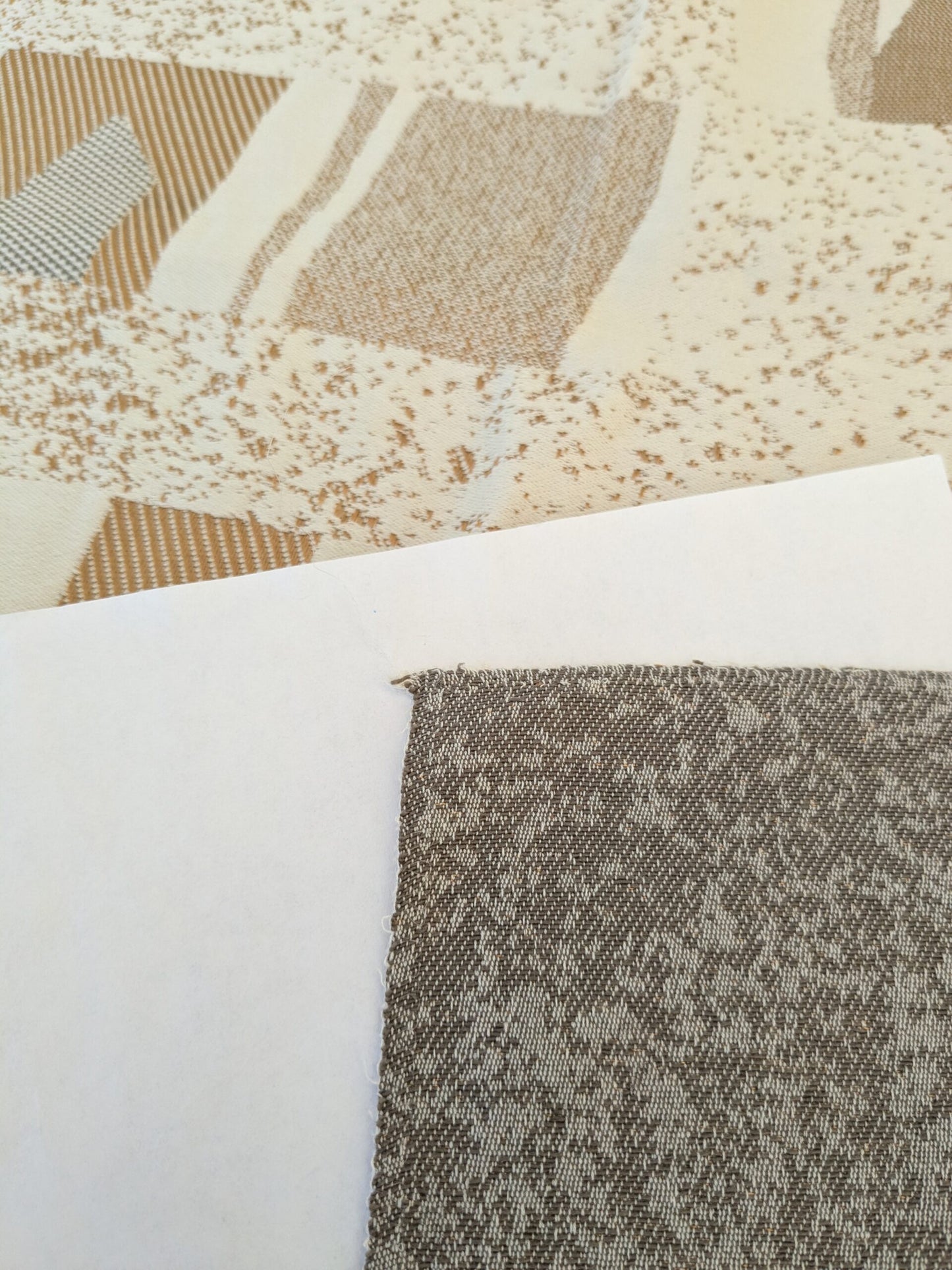 27 EV47 Square Scalamandre Lelievre Toundra Naturel Abstract Beige Brown 27"x24"