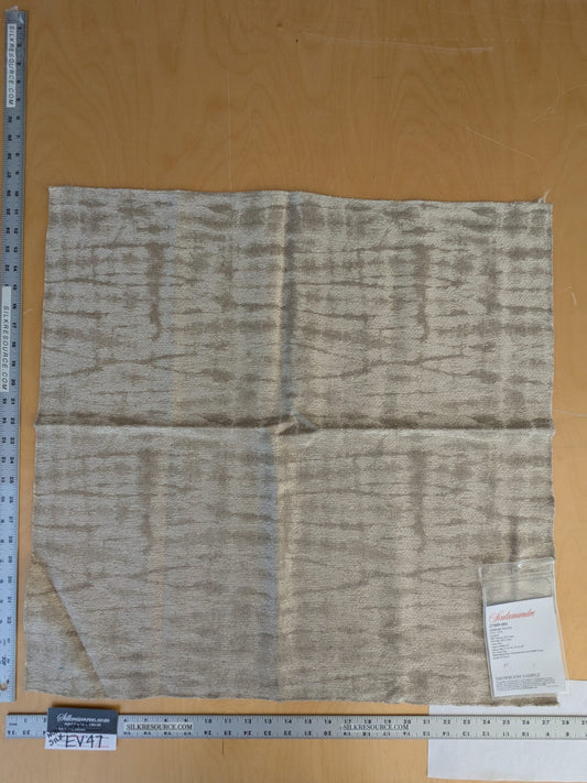 47 EV47 Square Scalamandre Shibori Weave Flax Texture Jacquard/Woven MSRP USD 246/y