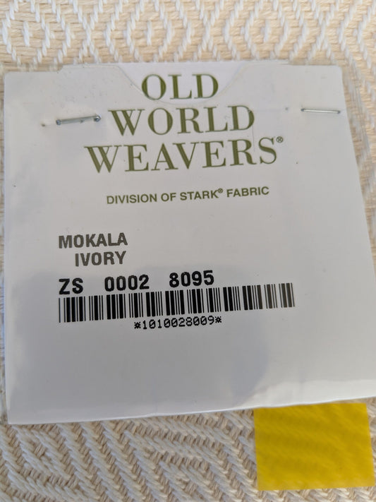 65 EV47 Square Scalamandre Old World Weavers Mokala Revrs Ivory Cream Jacquard Small Scale Diamond Ogee Reversible