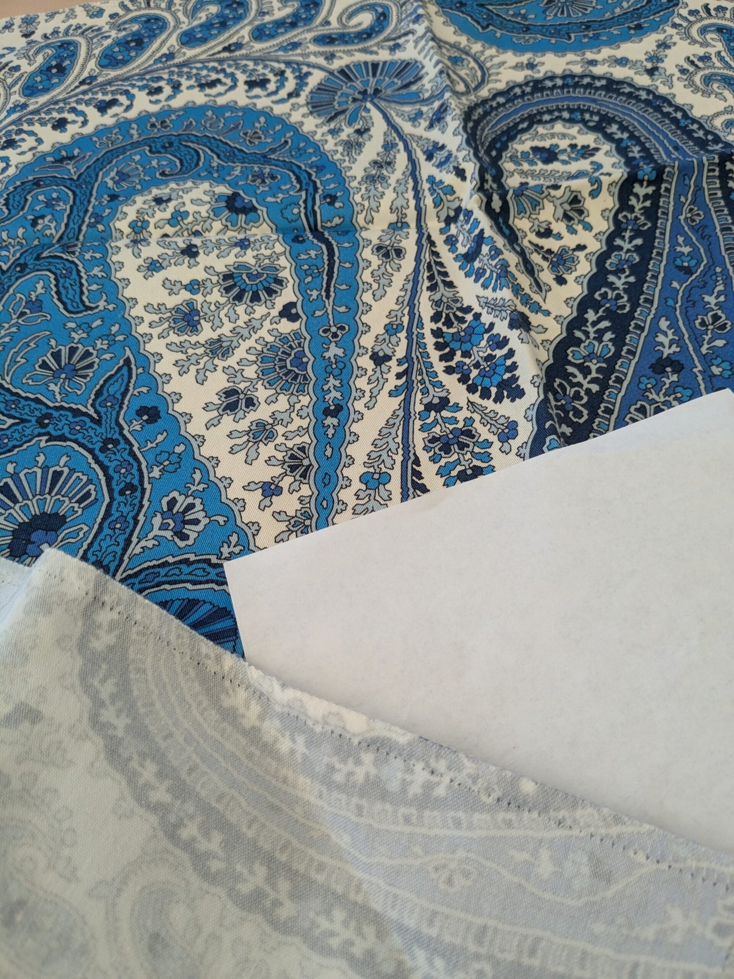 131 EV47 Square Scalamandre Jaipur Paisley China Blue White Cotton Satin Italy MSRP USD 190/Y 26"x26"