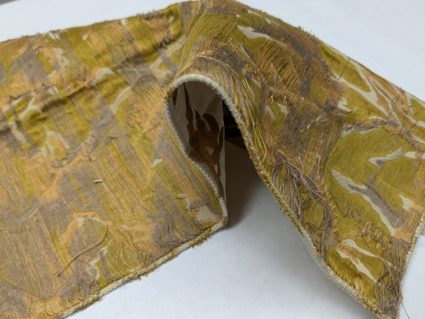 Special Order Donghia Nemo - Goldfish Gold Beige Seaweed Nautical Botanical Floral Cotton Tapestry MSRP USD302/y