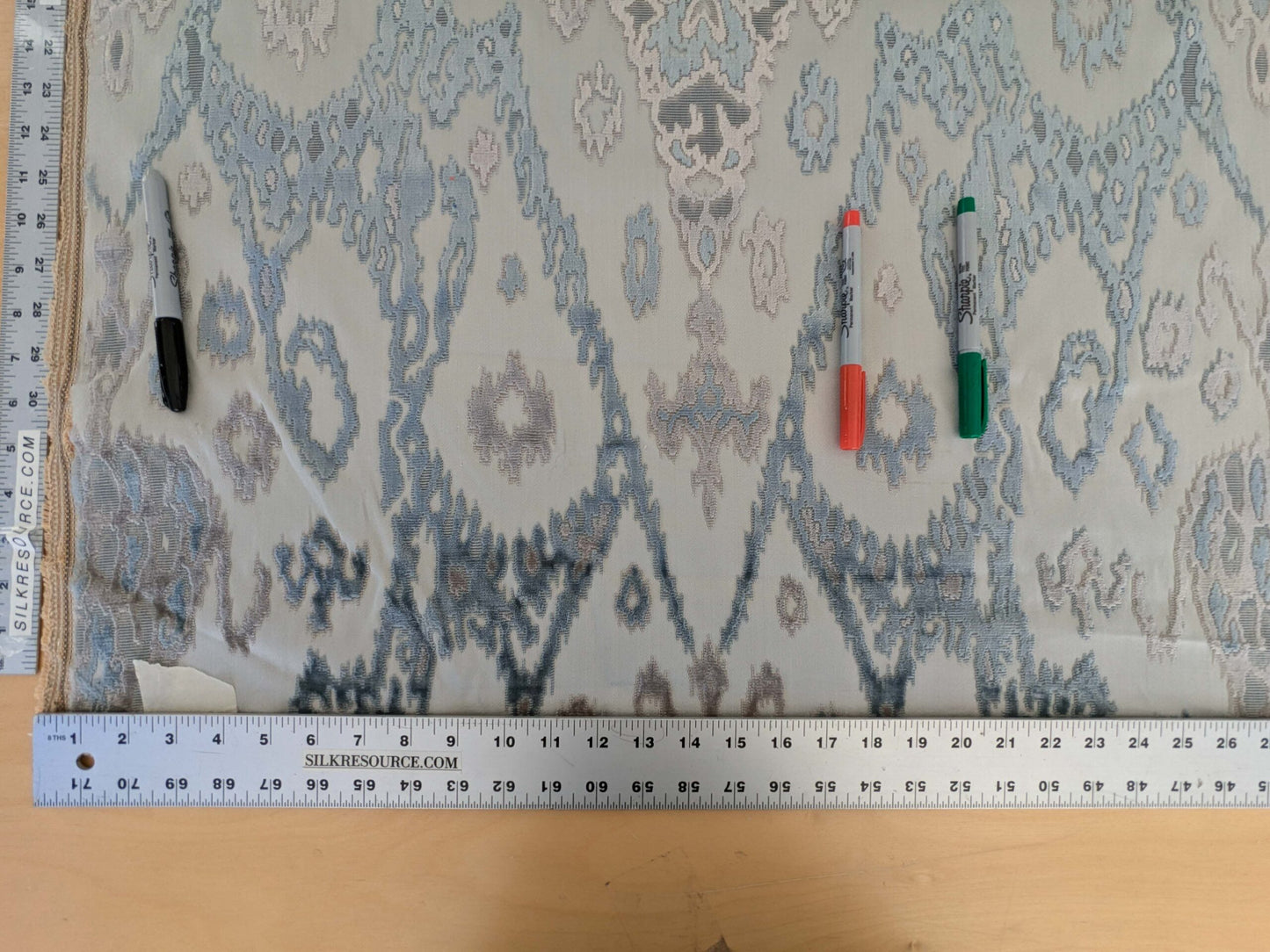 1.35yards Scalamandre TAI LAO Blue Cut Velvet Beige Blue Art Deco MSRP USD 532/Y