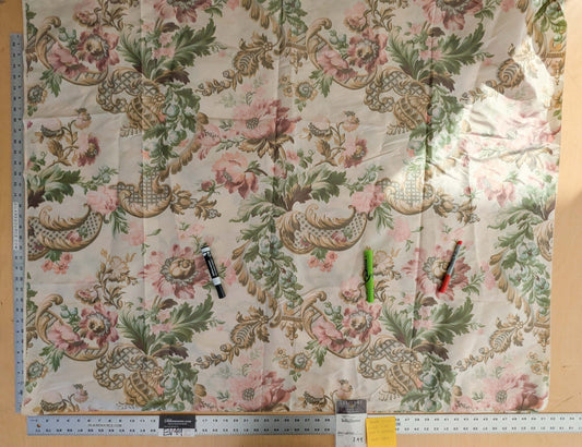 2.4y x 51"w Scalamandre Lelievre Paris Versailles Multi on Creme Warp Silk Floral Print Historic MSRP US 1200+ 16-Ev49