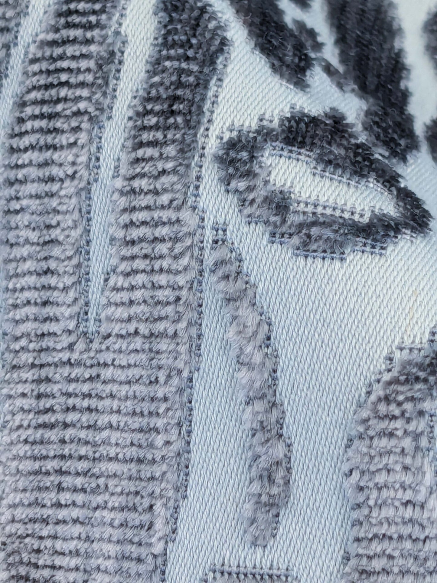 51 EV50 27" x 26" Scalamandre Square Old World Weavers Silk Welwyn Pewter Cut Velvet MSRP USD 2332/y