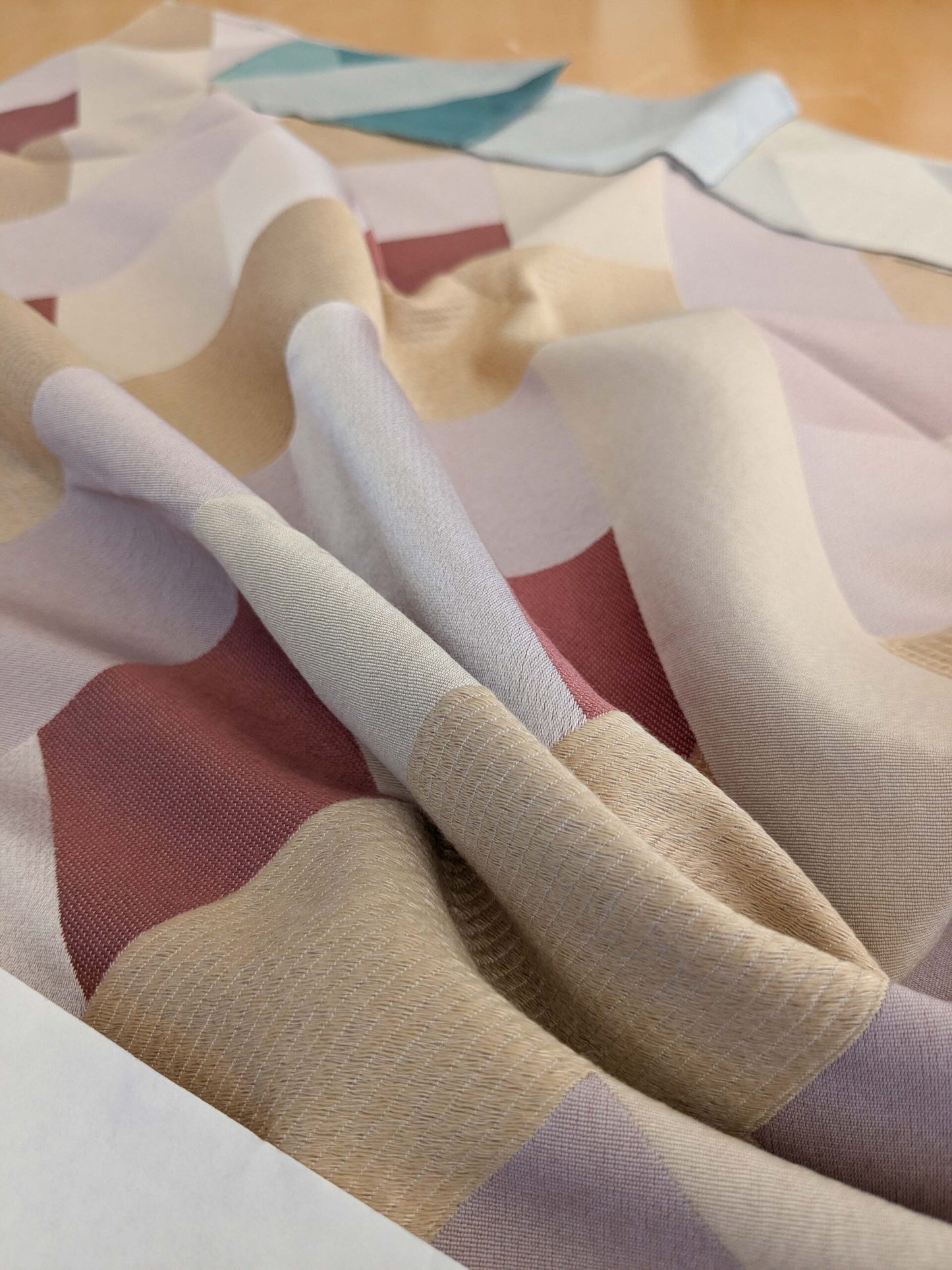 112 EV50 26" x 27" Square Scalamandre Lelievre Paris M1 Poudre White Yellow Diamond Geometric Jacquard MSRP USD 500+/y