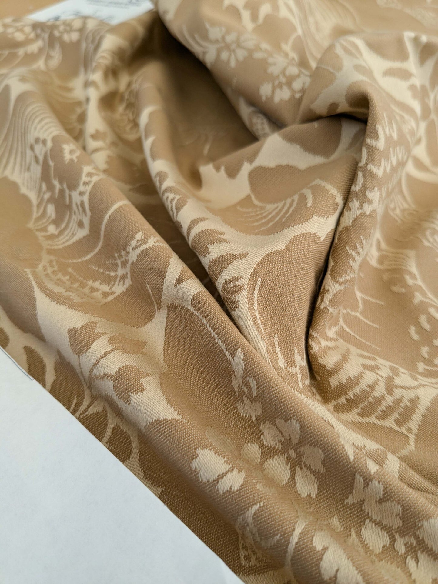 127 EV50 20" x 29" Square Scalamandre Kensington Damask Tobacco Cream Brown Floral Piece C