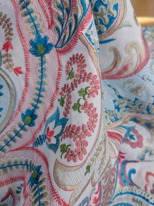 5 EV51 2.4y x 51"W Length Scalamandre Malabar Paisley Embroidery Blue Pink White Rich Spring Colors MSRP USD 620/y