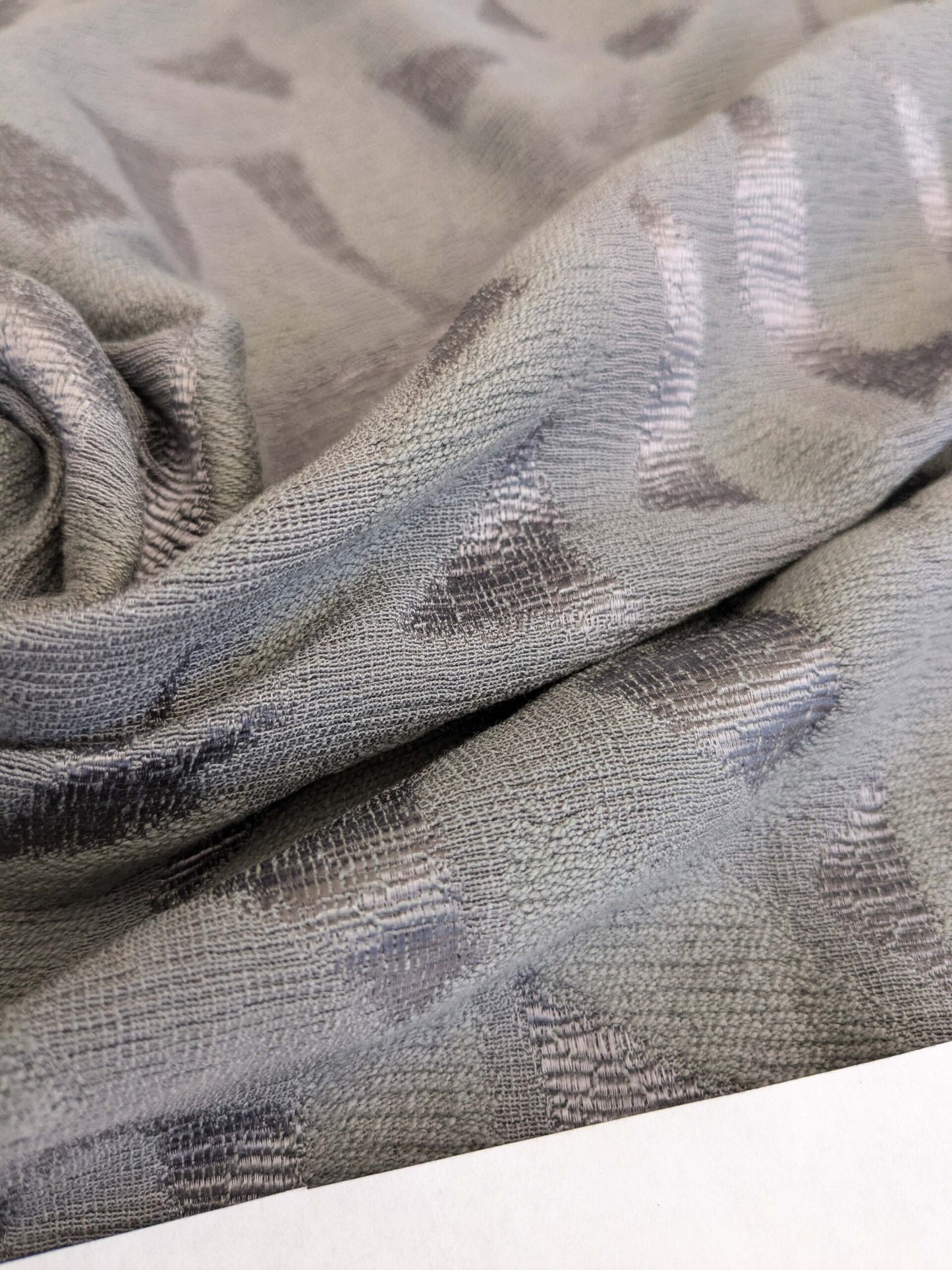 29 EV53 Square Scalamandre Christian Fischbacher Sunset Park Thunder Dark Gray Botanical Foliage MSRP USD350+