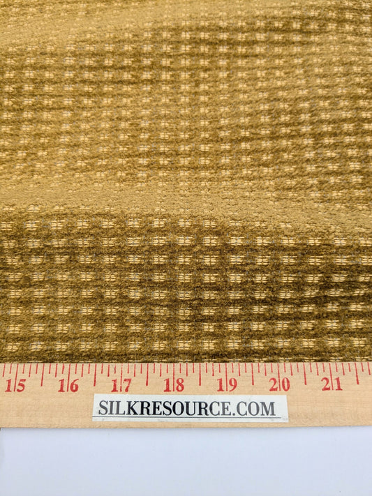 Lee Jofa Glenhurst Chenille "gilt" Gold Dotted Bty MSRP USD 276/Y