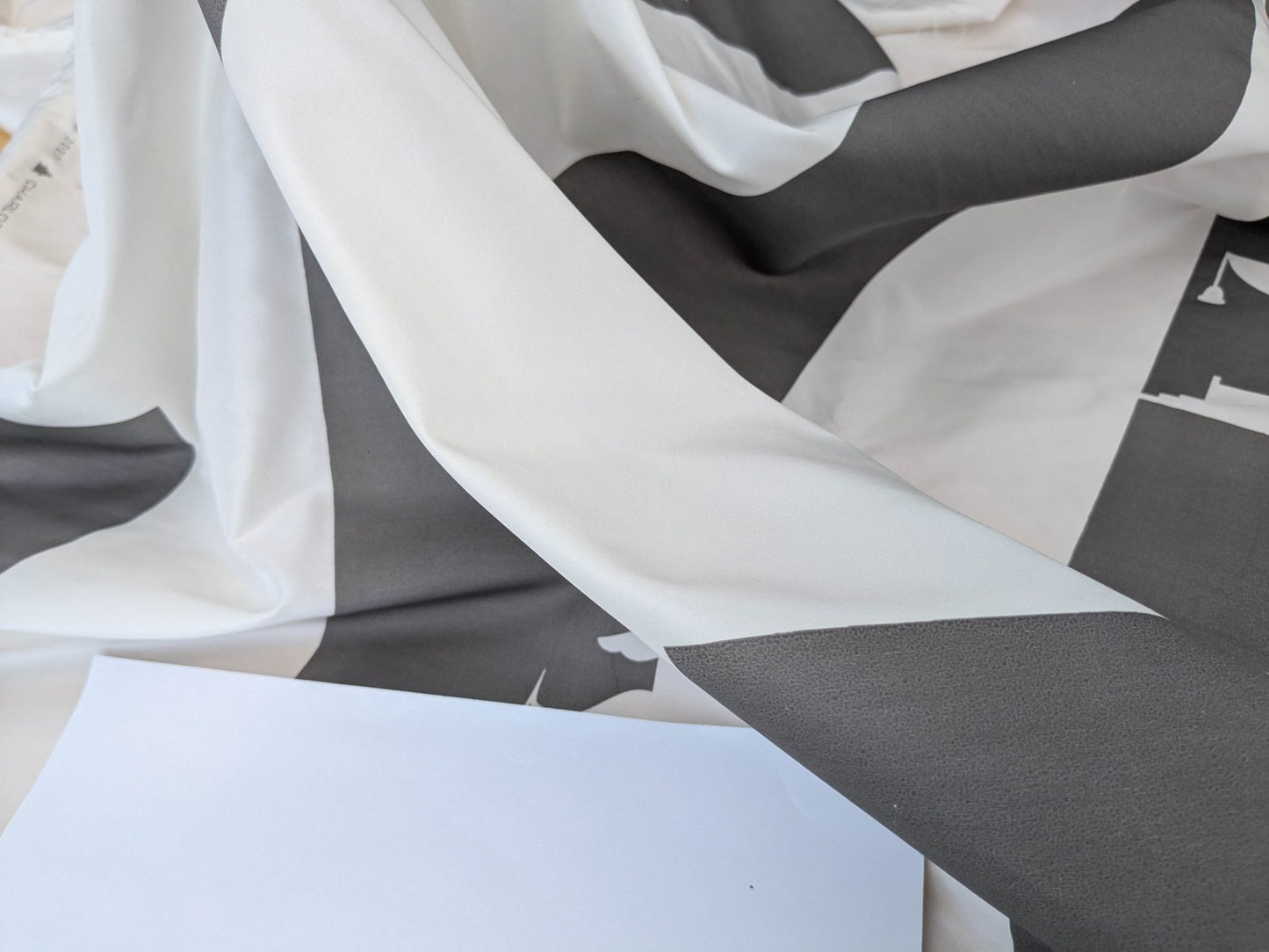 BY Yard Brunschwig & Fils Charlotte Moss "Ting" Silk Taffeta Black White Pavilion Print