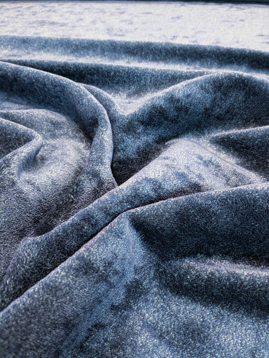 Seaweed Texture Mohair & Silk Velvet - Deepest Night Green/Black