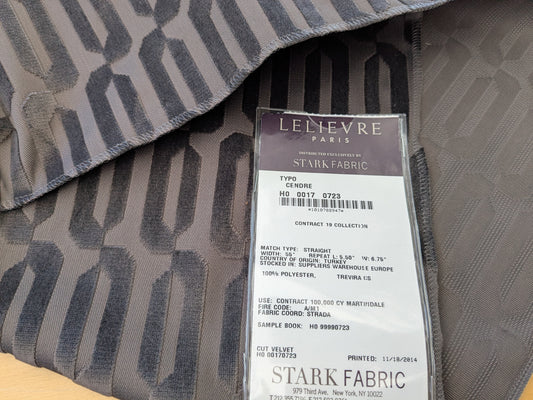 25"x 25" Lelievre Typo Cendre Deep Brown Cut Velvet Geometric Graphic Polyester MSRP USD 474/y - 86 EV56
