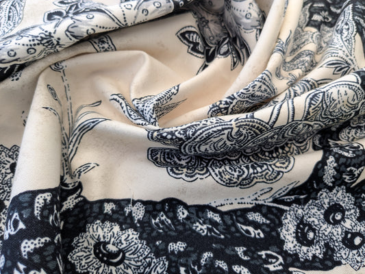 1.3 yards Scalamandre Summerhouse Hill Charcoal Black and White 100% Cotton Floral -MSRP USD 644/y