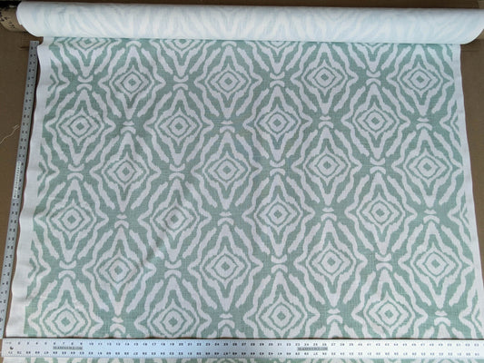 Scalamandre Zanzibar Ikat Aquamarine Green Aqua White Cotton Print Mid-Century MSRP USD 254.80/Y
