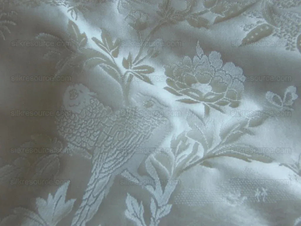 100%silk Chinoisery Music Garden Toile "pearl" Pearly White Superb Quality