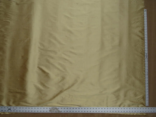 4.5y Scalamandre 100% Silk Dupioni Gold Light Gold-brown MSRP USD 158Y