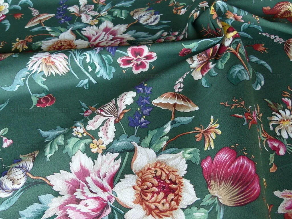 Scalamandre Les Fleurs Mysterieuses Green Tulip Rose Peony Print MSRP USD/598/y
