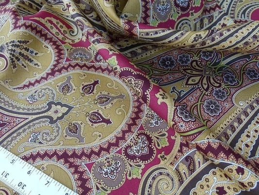 Scalamandre "o'marra Brown Gold Red Paisley Print MSRP USD 278/Yd