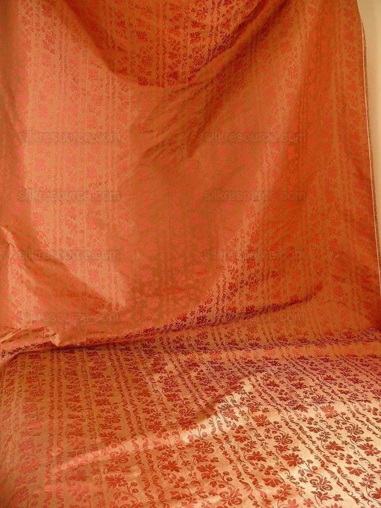 Lee Jofa "romantic Silk" Vine Stripe Red Copper Gold MSRP USD 196