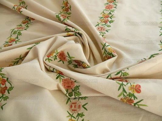 2.8Y LEE JOFA "ZOE EMBR'D STRIPE GINGER CREWEL GARLAND