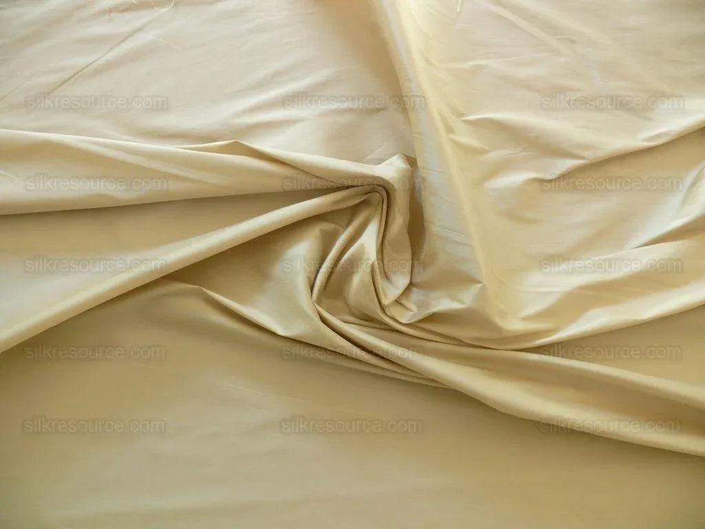 By ydScalamandre Adelaide Silk Taupe Beige Taffeta Pearly Light Weight MSRP USD 180/Y