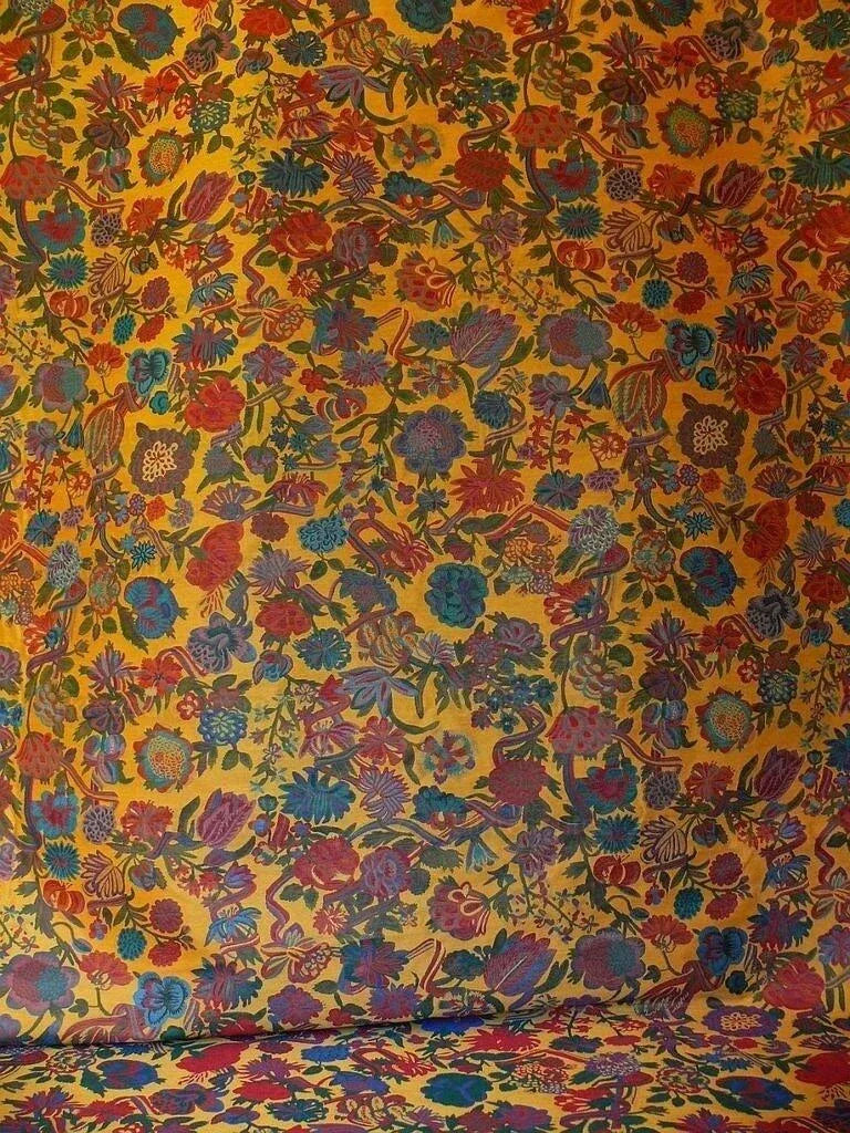 Brunschwig & Fils Eldorado Silk Lampas Gold Red Flower &ribbon